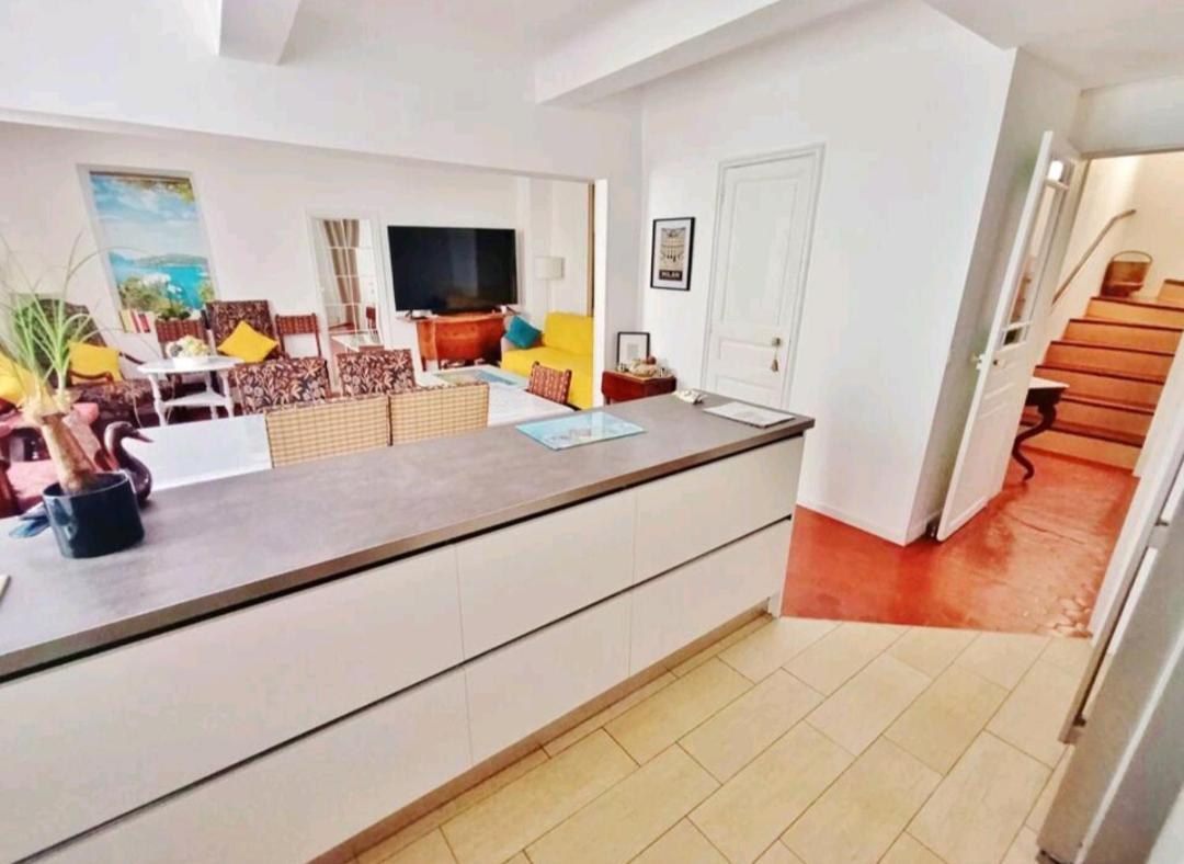 Appartement Familial - 7Pers- Hyeres-Centre Exterior foto